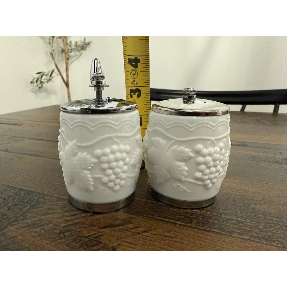 Vtg George Thompson Milk Glass Salt & Pepper Set Grape And Leaves Pattern Chrome